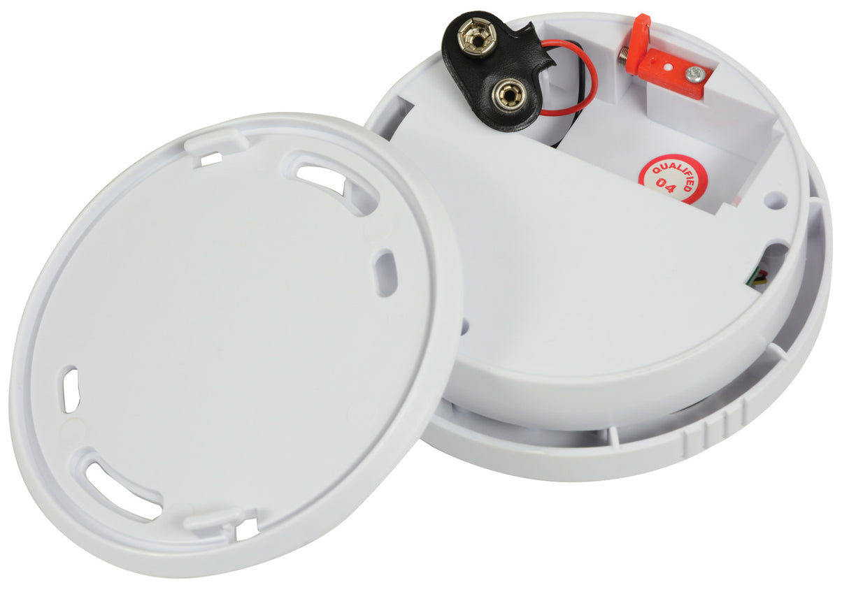 Photoelectric Smoke Detector with Hush Feature