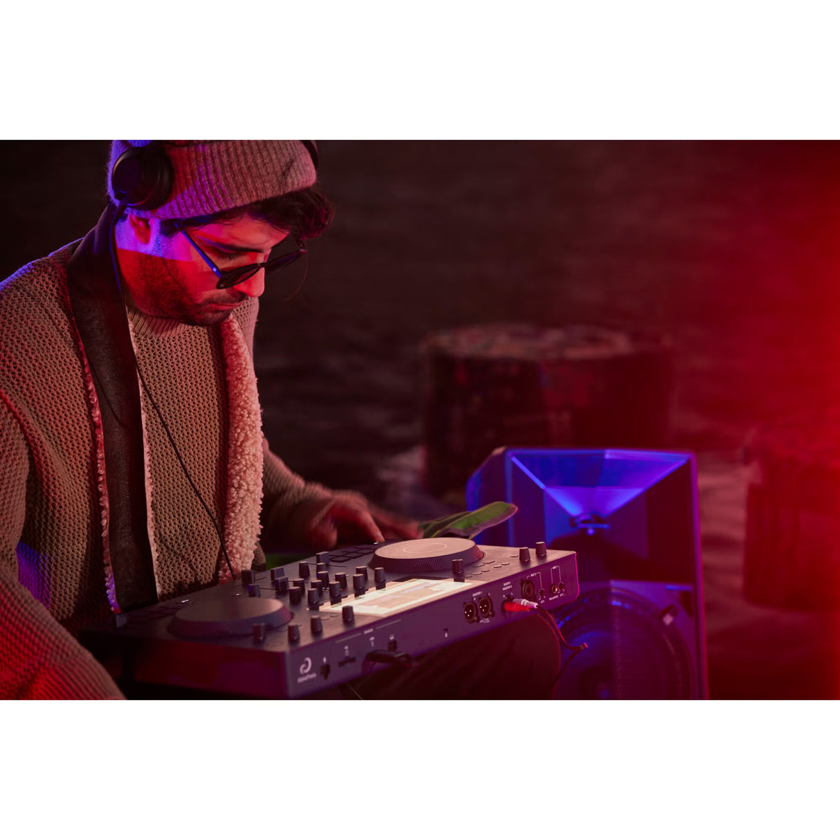 AlphaTheta WAVE-EIGHT Portable DJ Speaker